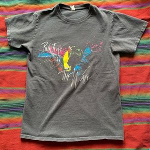 VTG Pink Floyd The Wall Screaming Face Graphic Band Tee! Size Small.